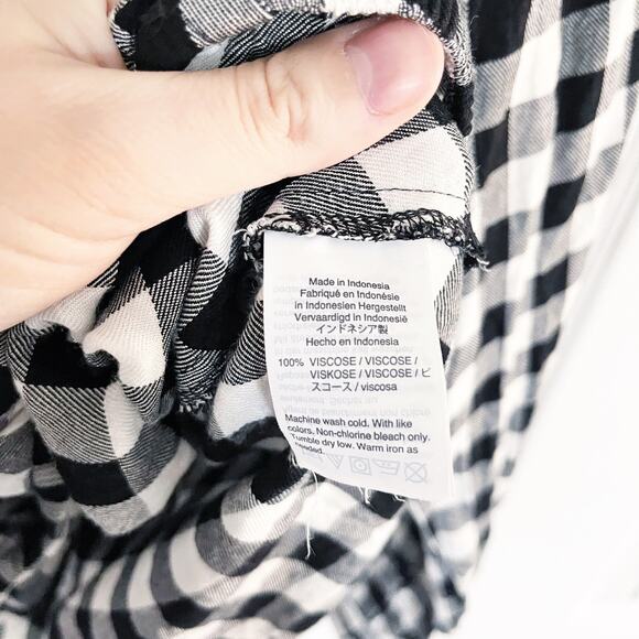 Madewell Wrap-Front Shirt in Buffalo Check Plaid - Picture 8 of 10